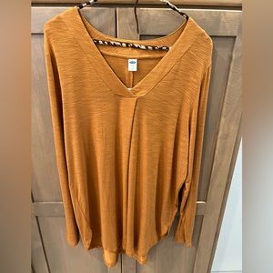 Never worn! Tags on! Old Navy long-sleeved Luxe-style gold shirt. Size large.